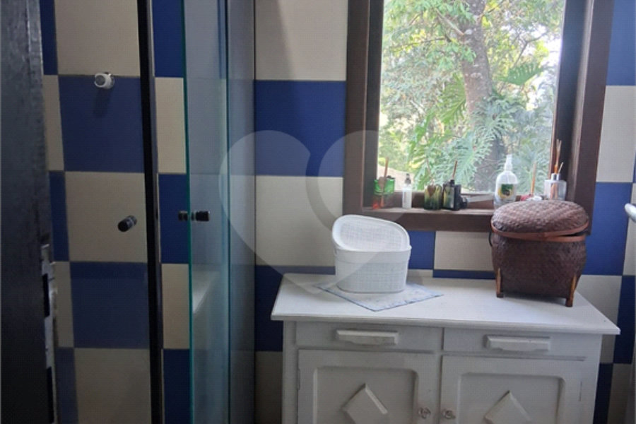 Casa à venda com 3 suítes no condomínio Alpes da Cantareira, Mairiporã - SP