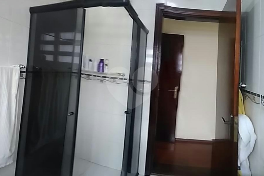 Sobrado à venda com 3 quartos, sendo 1 suíte,  em Vila Guilherme, São Paulo, SP