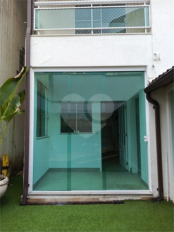 Casa à venda com 3 quartos, sendo 1 suíte, no condomínio Paraíso Classe A, Rio de Janeiro - RJ