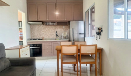 Casa à venda com 2 quartos no condomínio Novo Horizonte, Itapetininga - SP