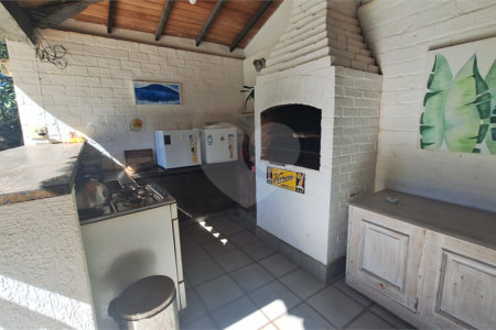 Casa à venda ou para alugar com 6 suítes em Marina, Armação dos Búzios, RJ