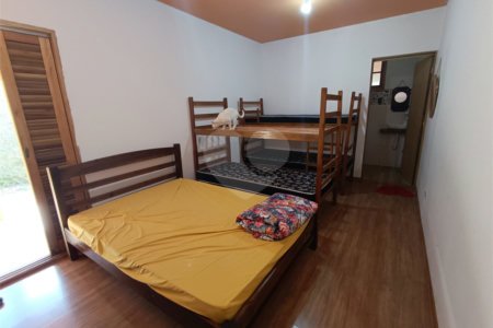 Casa para alugar com 3 suítes em Jardim Rene, São Roque, SP