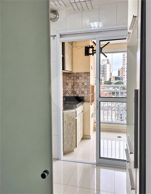 Apartamento de 84 m² no Centro de São Bernardo do Campo, com 2 dormitórios + 1 reversível, varanda gourmet com churrasqueira e lazer completo de clube.