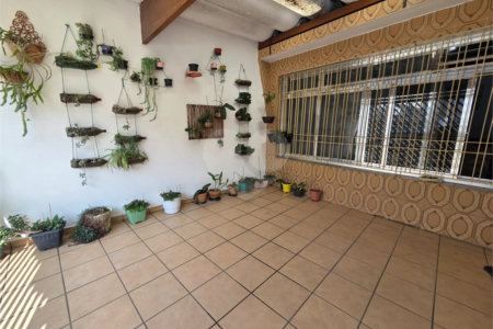 Casa Térrea à venda com 2 quartos em Parque Independência, São Paulo, SP