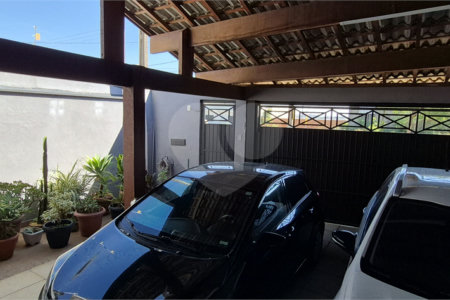 Casa à venda com 4 quartos, sendo 3 suítes, em Parque São Camilo, Itu, SP