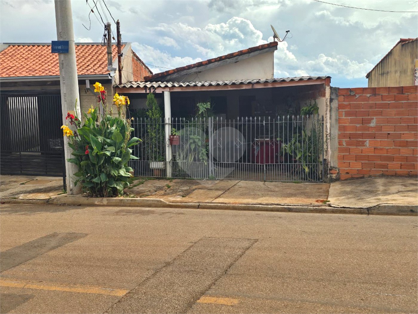 Casa à venda com 1 quarto em Vila Célia, Itapetininga, SP