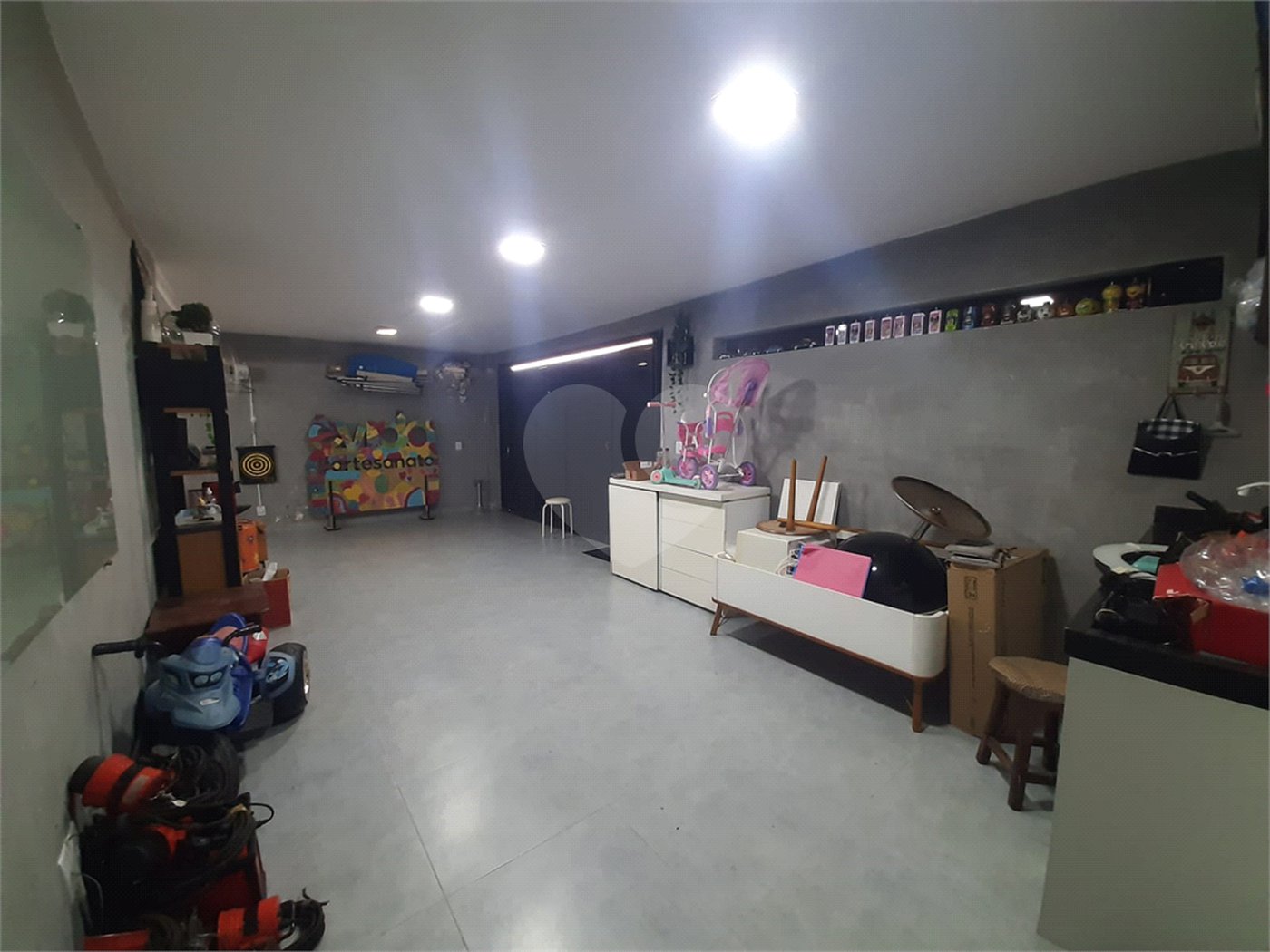 Casa à venda com 3 quartos, sendo 1 suíte, no Centro, Vinhedo, SP