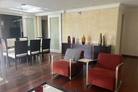 Apartamento à venda com 3 suítes em Real Parque, São Paulo, SP