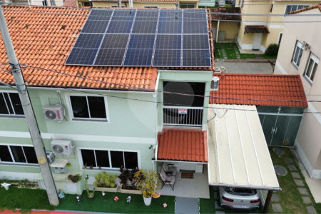 Casa à venda com 2 quartos, sendo 1 suíte, no condomínio Olympia Park Residence, Rio de Janeiro - RJ