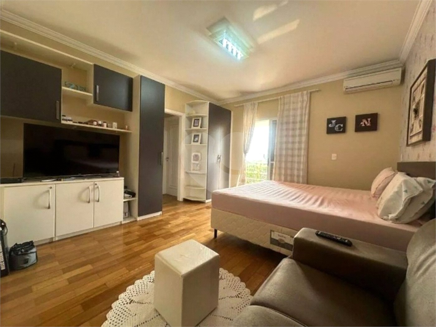 Casa à venda com 3 quartos, sendo 1 suíte, no condomínio Residencial Delle Stelle, Louveira - SP