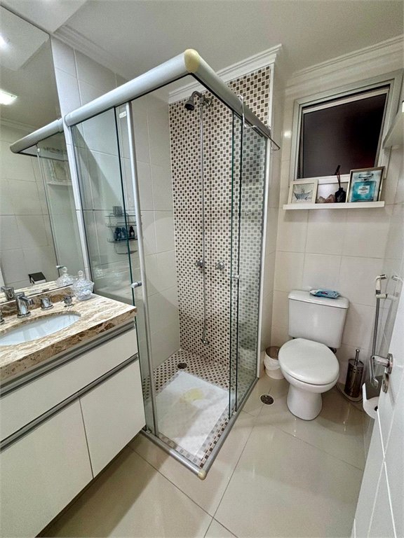 Apartamento à venda com 3 quartos, sendo 1 suíte,  em Água Branca, São Paulo, SP