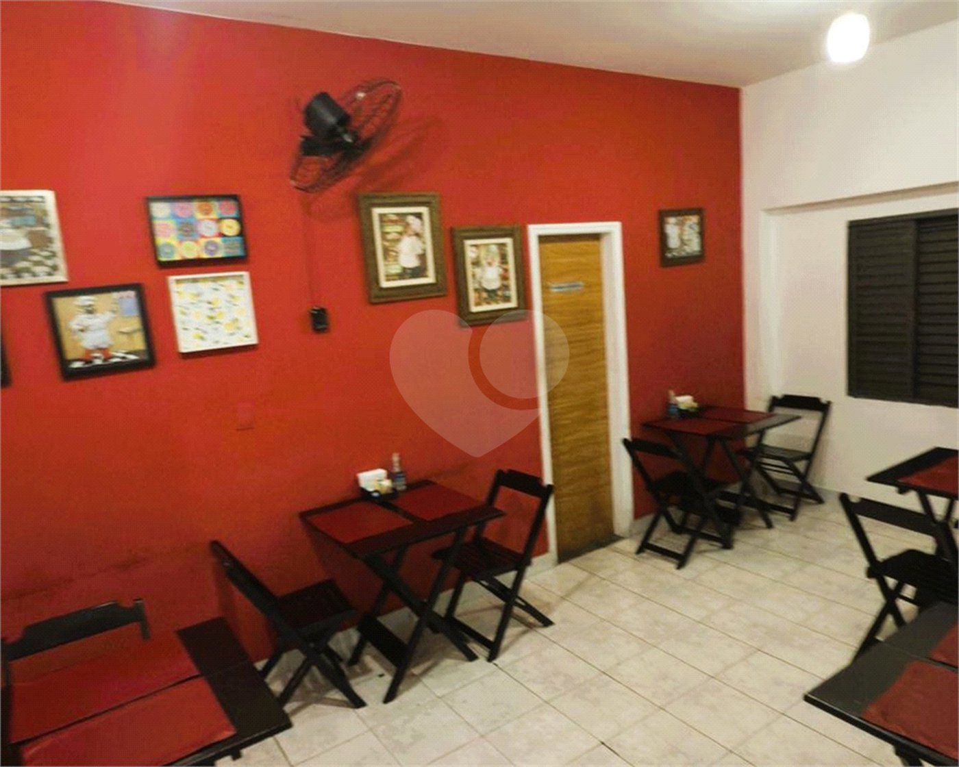 Casa à venda com 3 suítes em Vila Leão, Sorocaba, SP