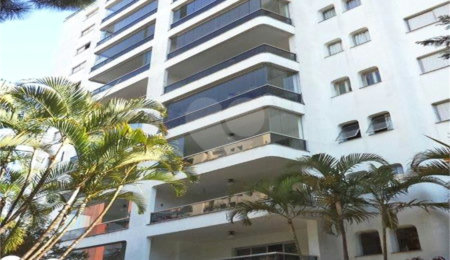 Apartamento à venda com 4 quartos, sendo 3 suítes,  em Indianópolis, São Paulo, SP