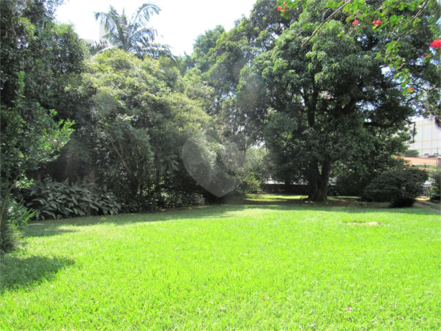 Terreno à venda com 1 quarto, sendo 3 suítes,  em Granja Julieta, São Paulo, SP