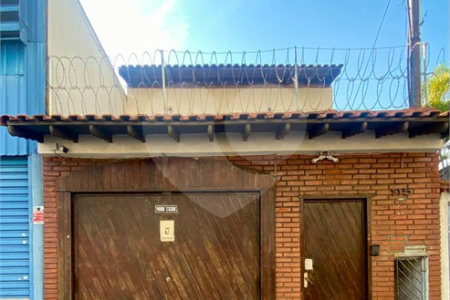 Sobrado à venda com 3 quartos, sendo 1 suíte, em Vila Gomes Cardim, São Paulo, SP