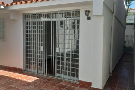 Casa à venda com 3 quartos, sendo 1 suíte,  em Brooklin Paulista, São Paulo, SP