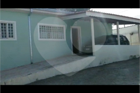 Casa de Vila à venda com 3 quartos, sendo 2 suítes, em Vila Carvalho, Sorocaba, SP