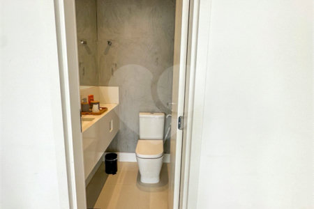 Apartamento à venda com 3 quartos, sendo 1 suíte, no Centro, São Bernardo do Campo, SP