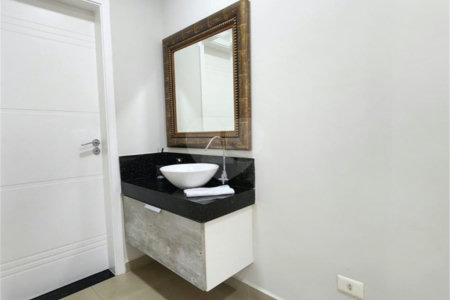 Casa à venda com 4 quartos, sendo 2 suítes, no condomínio Ibiti Royal Park, Sorocaba - SP