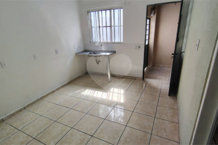 Casa à venda com 2 quartos em Vila Hortência, Sorocaba, SP