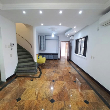 Casa com 3 dormitórios à venda, 150 m² por R$ 960.000,00 - Macuco - Santos/SP