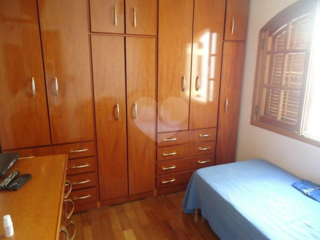 Sobrado à venda com 3 quartos, sendo 1 suíte, em Jardim Virginia Bianca, São Paulo, SP