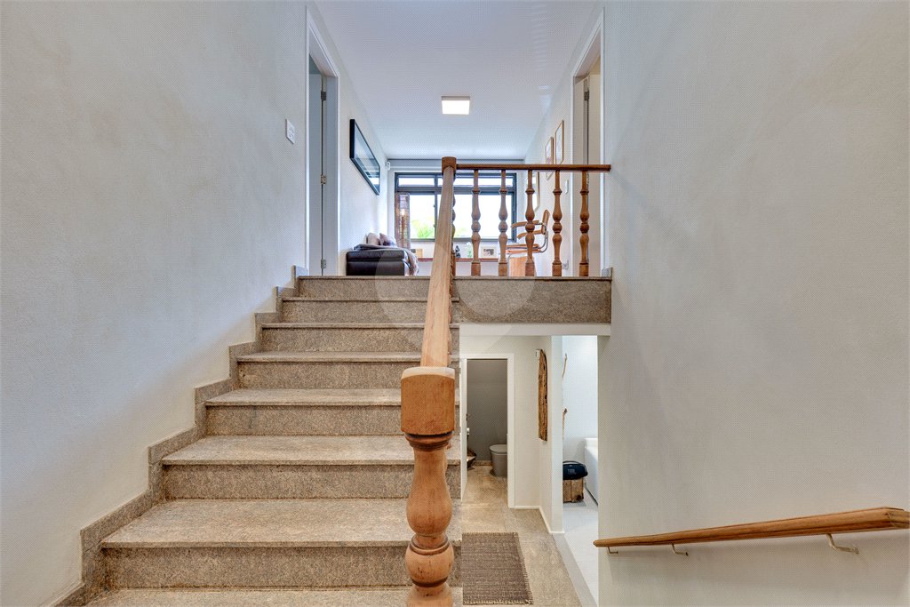 Casa à venda com 3 suítes em Alto da Boa Vista, São Paulo, SP