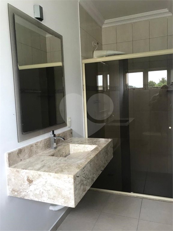 Casa à venda com 5 quartos, sendo 3 suítes, no condomínio Mansões da Prata, Rio de Janeiro - RJ
