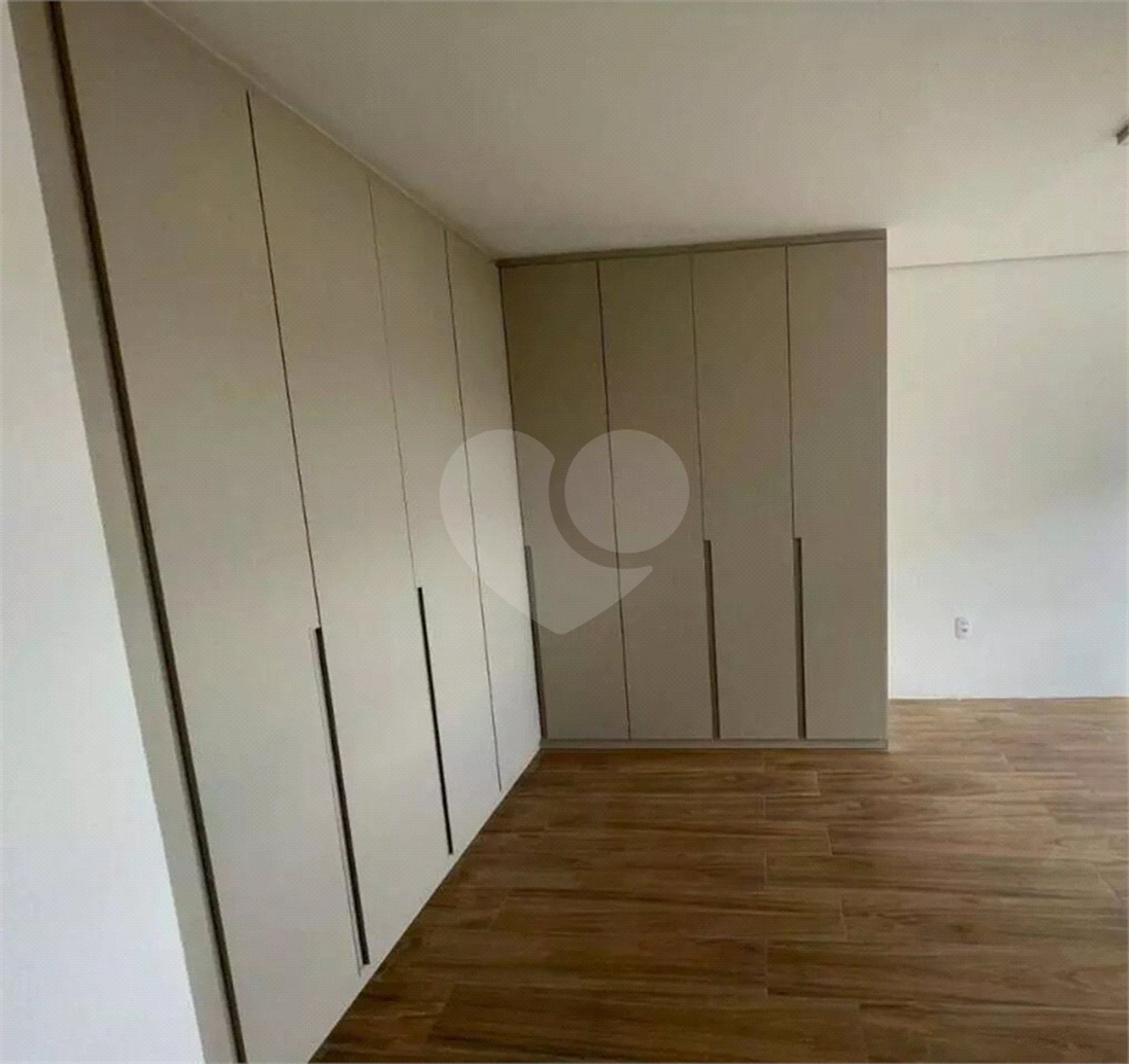 Apartamento para alugar com 3 suítes em Parque Campolim, Sorocaba, SP