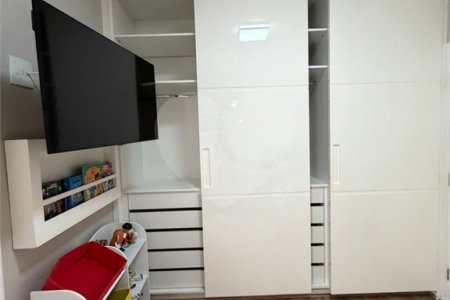 Triplex à venda com 4 suítes em Santa Teresinha, São Paulo, SP