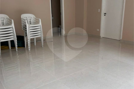 Apartamento à venda com 3 quartos, sendo 1 suíte, em Indianópolis, São Paulo, SP