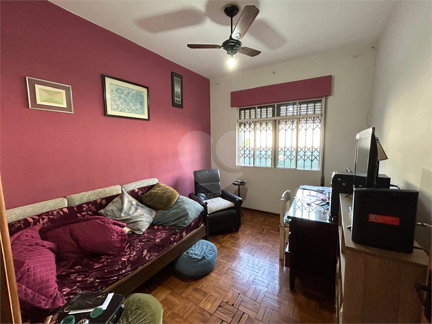 Casa à venda com 5 quartos, sendo 2 suítes, em Alto da Boa Vista, São Paulo, SP