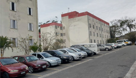 Apartamento à venda com 2 quartos em Jardim do Castelo, Ferraz de Vasconcelos, SP