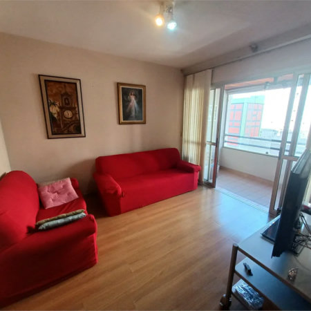 Apartamento à venda com 3 quartos, sendo 1 suíte, em Jardim das Acácias, São Paulo, SP