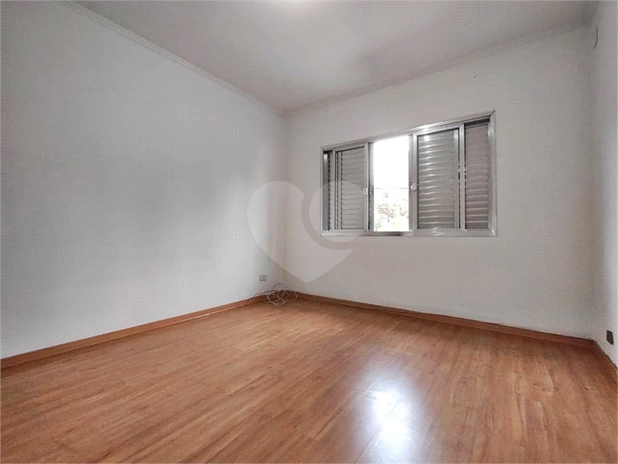Sobrado à venda com 3 quartos, sendo 1 suíte, em Vila Pedra Branca, São Paulo, SP