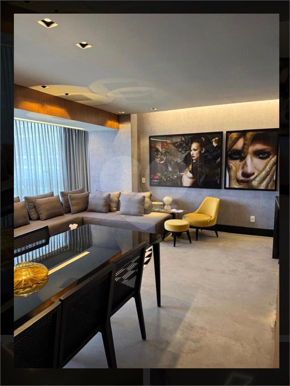 Apartamento à venda com 3 quartos, sendo 2 suítes,  em Brooklin Paulista, São Paulo, SP