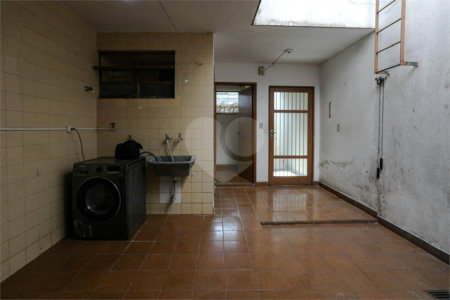 Casa à venda ou para alugar com 3 quartos, sendo 2 suítes,  no Centro, Mogi das Cruzes, SP