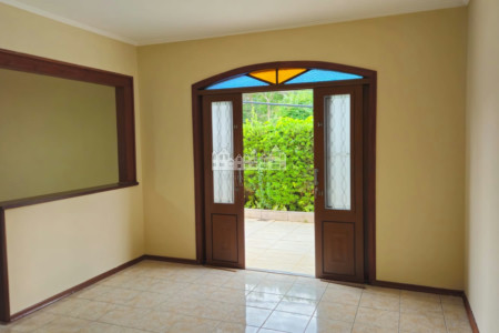Casa Térrea com Vista para a Pedra Grande, em Nova Gardênia, Atibaia - SP
