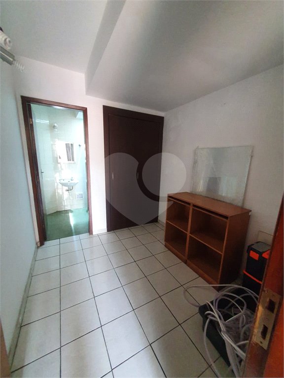 Sobrado à venda com 3 quartos, sendo 1 suíte, em Jardim Prudência, São Paulo, SP