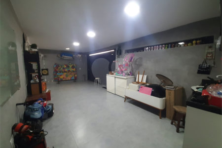 Casa à venda com 3 quartos, sendo 1 suíte, no Centro, Vinhedo, SP