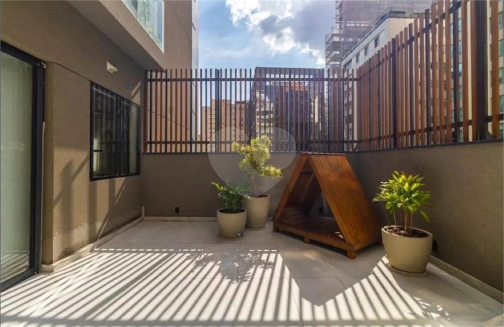Apartamento à venda com 3 quartos, sendo 1 suíte, em Jardim Paulista, São Paulo, SP
