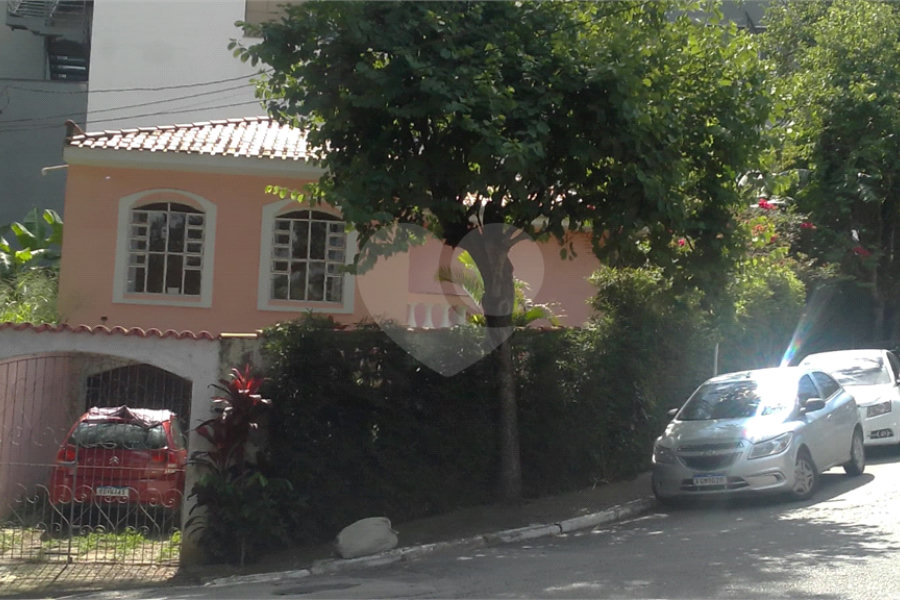 Sobrado à venda ou para alugar com 3 quartos, sendo 1 suíte, em Mandaqui, São Paulo, SP
