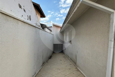 Casa à venda com 4 quartos, sendo 1 suíte, em Jardim das Samambaias, Jundiaí, SP