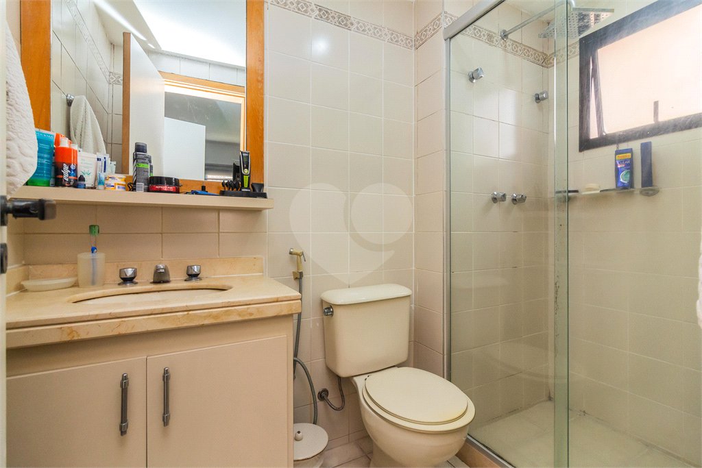 Apartamento à venda com 4 quartos, sendo 3 suítes, em Alto da Lapa, São Paulo, SP