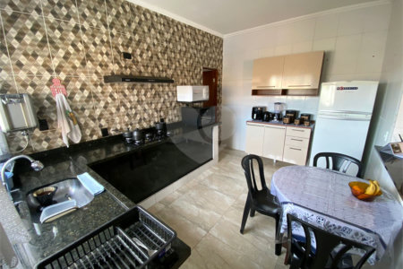 Casa à venda com 2 quartos, sendo 1 suíte, em Jardim Santa Inês, Suzano, SP