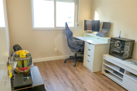 Apartamento à venda com 3 quartos, sendo 1 suíte, no Centro, São Bernardo do Campo, SP