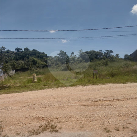 Terreno à venda no condomínio Lago Dourado, Jacareí - SP