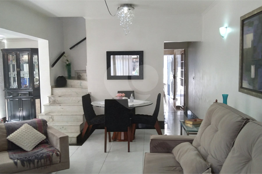 Sobrado à venda com 4 quartos em Tremembé, São Paulo, SP