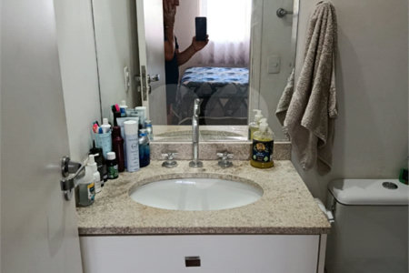 Apartamento à venda com 2 quartos, sendo 1 suíte, em Vila Ema, São Paulo, SP