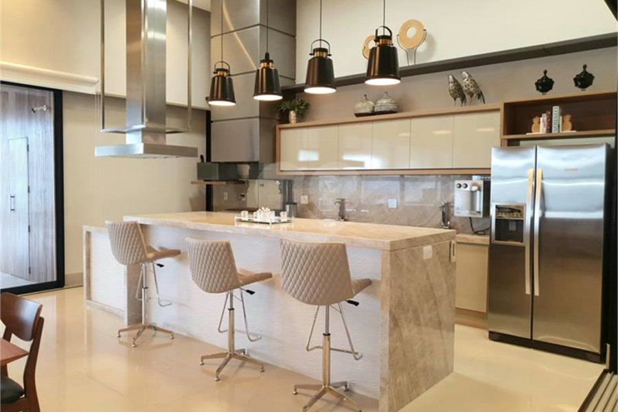 Casa à venda com 5 suítes no condomínio Residencial Villagio, Americana - SP